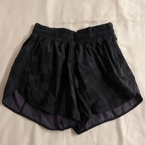 lululemon track that 5 inch black camo shorts